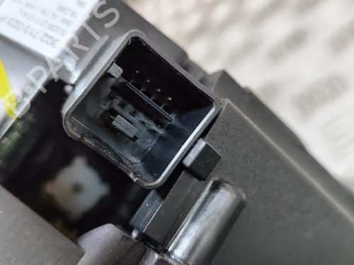 Gear lever SKODA SUPERB III (3V3) 1.6 TDI | BP17864847M90 