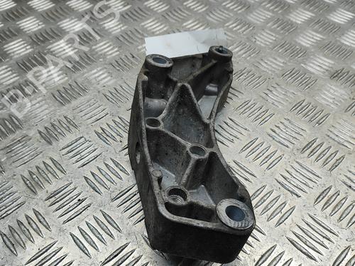 Support VW PASSAT B6 Variant (3C5) 2.0 TDI 16V | BP30448672C155
