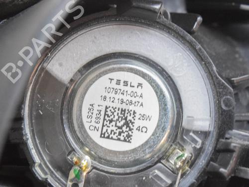 Luidspreker TESLA MODEL 3 (5YJ3) EV AWD | BP27757874E2 