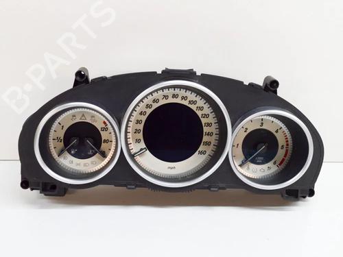 Used Instrument cluster Instrument cluster MERCEDES-BENZ E-CLASS (W212) E 220 CDI / BlueTEC (212.001, 212.002) (170 hp) 11252617 11252617