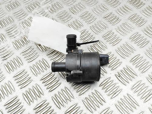 Used Auxiliary water pump OPEL VIVARO B Van (X82) 1.6 CDTI (05) (125 hp) 30323913