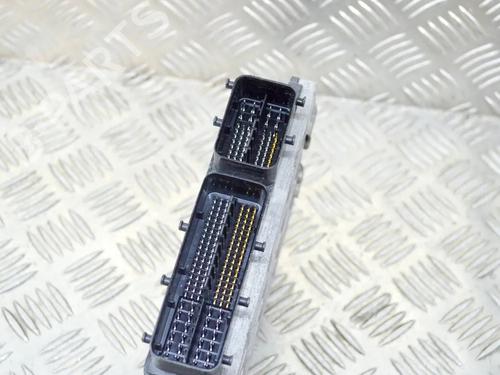 Engine control unit (ECU) TOYOTA PRIUS (_W3_) 1.8 Hybrid (ZVW3_) | BP7733219M57