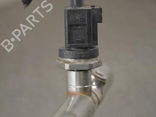 Injection rail AUDI Q3 (8UB, 8UG) 2.0 TFSI quattro | BP33354217M98 - Image 4
