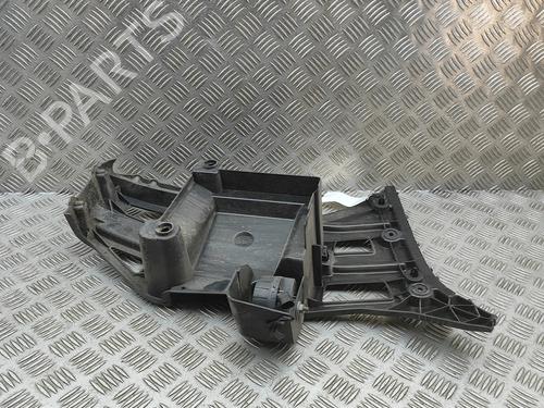Rear bumper bracket BMW X1 (F48) sDrive 20 i | BP32170779C159
