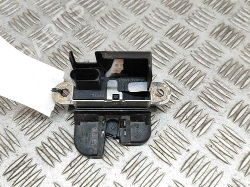 Used Tailgate lock VW GOLF VII (5G1, BQ1, BE1, BE2) 2.0 R 4motion (300 hp) 19283012