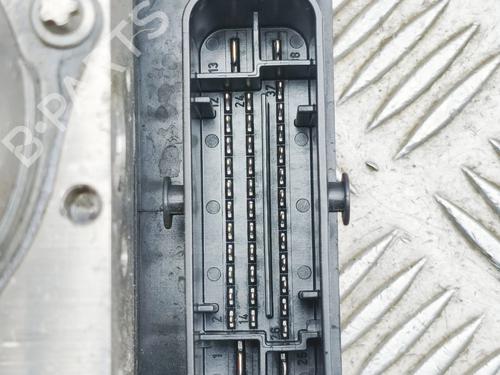 ABS pump TESLA MODEL Y (5YJY) Long Range All-wheel Drive | BP38201767M43 - Image 7