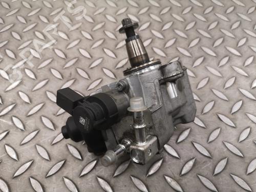 Used Fuel pump BMW 4 Gran Coupe (F36) 420 d (190 hp) 30254215