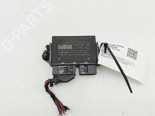 BP33972195M83 main image