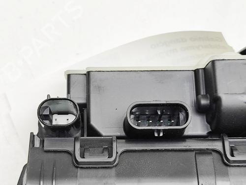 Switch MERCEDES-BENZ A-CLASS Saloon (V177) A 250 e (177.185) | BP31763016I30