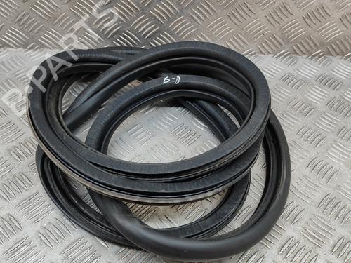 Used Rubber door seal OPEL GRANDLAND / GRANDLAND X (A18, P1UO) 1.2 (75) (131 hp) 16077151