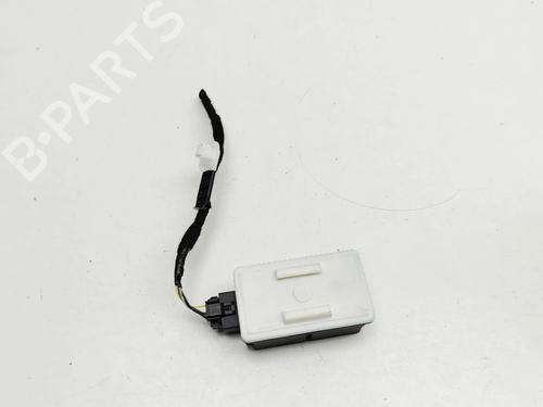 Electronic module TESLA MODEL 3 (5YJ3) EV Performance AWD | BP33176619M83  - Image 5