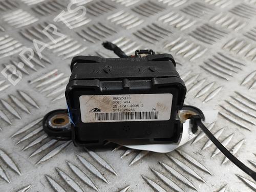Elektronisk sensor CHEVROLET CAPTIVA (C100, C140) 2.0 D 4WD (150 hp) 28101886