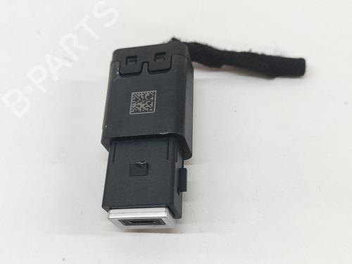 Used Electronic module PEUGEOT 408 II (FP_, F3_, FM_) PureTech 130 (FPHNST) (131 hp) 28434115