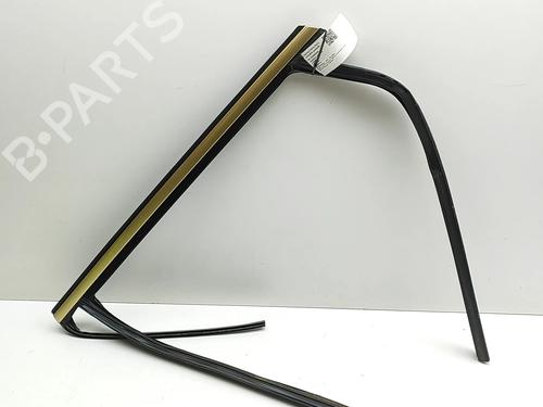 Used Door moulding trim BMW XM (G09) XM All-wheel Drive (653 hp) 32213693