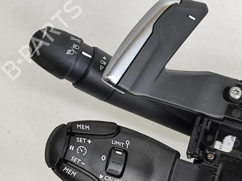 Steering column stalk PEUGEOT 2008 II (UD_, US_, UY_, UJ_, UR_, UC_) 1.2 Hybrid 136 (URHPYC, USHPY) | BP28553055I23 