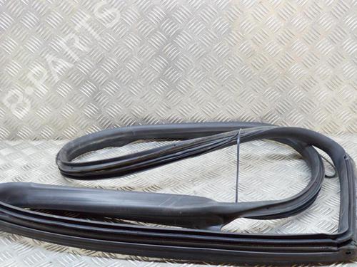 Rubber door seal MASERATI QUATTROPORTE VI 3.0 S Q4 | BP14644201C142