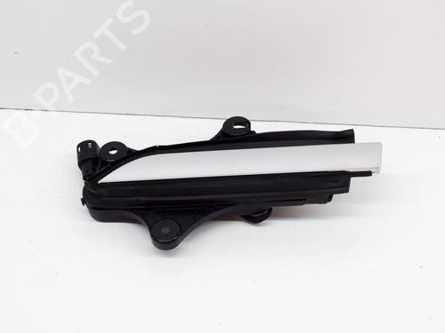 Used Front left exterior door handle TESLA MODEL X (5YJX) P100D AWD (772 hp) 8625427