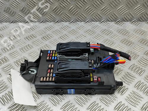 Used Fuse box VOLVO XC60 II (246) B4 Mild-Hybrid AWD (197 hp) 31192503