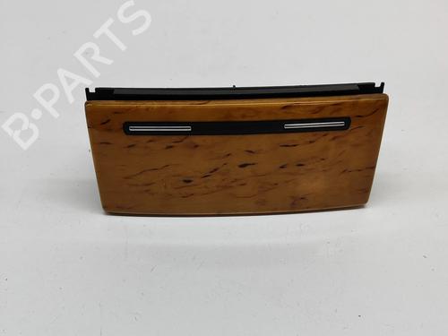 Dashboardkastje AUDI A8 D3 (4E2, 4E8) 4.2 TDI quattro (326 hp) 26142197