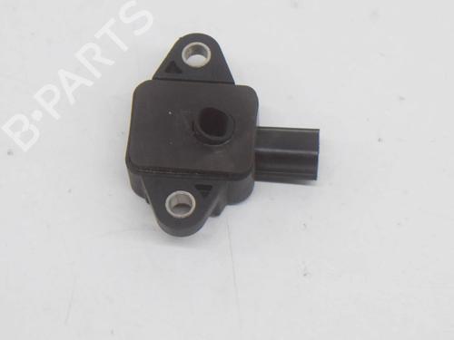 Used Electronic sensor TESLA MODEL S (5YJS) P100D AWD (772 hp) 8838715