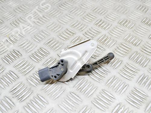 Electronic sensor TESLA MODEL 3 (5YJ3) EV AWD | BP27758278M84 