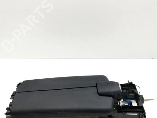 Used Armrest / Center console Armrest / Center console MERCEDES-BENZ E-CLASS (W212) E 220 CDI / BlueTEC (212.001, 212.002) (170 hp) 39958605 39958605