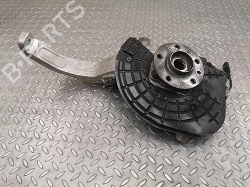 Used Right front steering knuckle MASERATI LEVANTE SUV (M161) 3.0 Q4 (350 hp) 30255353