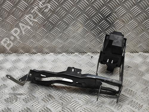 Used Right headlight support BMW 1 (F21) 118 d (150 hp) 27784430