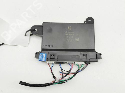 Used Electronic module Electronic module LEXUS NX II (_A2_, _H2_) 350h E-Four (AAZH25) (243 hp) 33388358 33388358