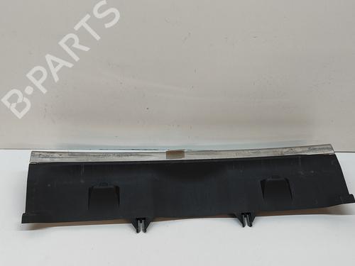 Pynteleist til bakluke AUDI Q3 (F3B) 35 TFSI (150 hp) 27789897