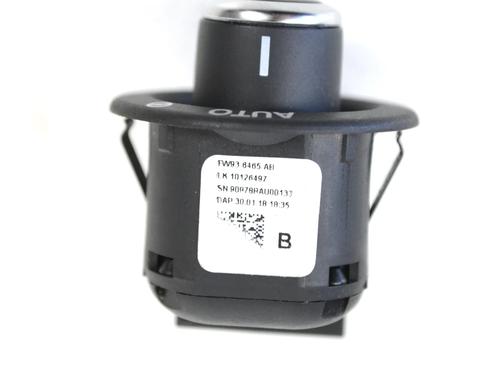 Switch LAND ROVER DISCOVERY V (L462) 2.0 Sd4 4x4 | BP30210470I30 