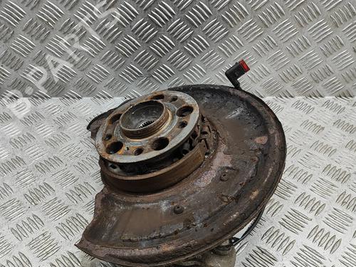 right-rear-steering-knuckle-mercedes-benz-c-class-coupe-c204-2011-36066954 main image
