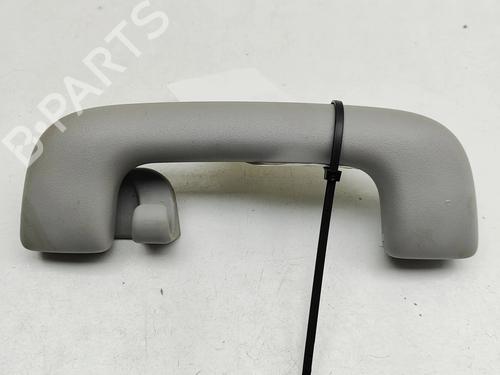 handtag-i-tag-kia-xceed-cd-2019-33661718 main image