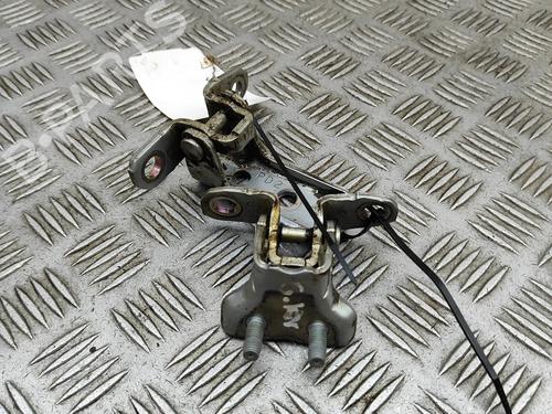 Used Hinge/Door check strap Hinge/Door check strap 39101585 39101585