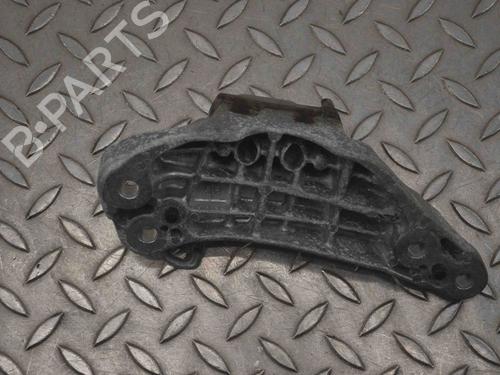 Support PEUGEOT 3008 II SUV (MC_, MR_, MJ_, M4_) 1.2 THP/ PureTech 130 (MRHNSM, MRHNSU, MRHNSJ, MRHNYW,... | BP30268547C155