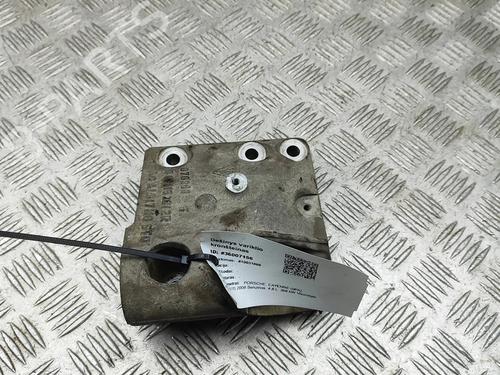 Used Engine mount Engine mount BMW 5 (E60) 530 d (211 hp) 35984474 35984474