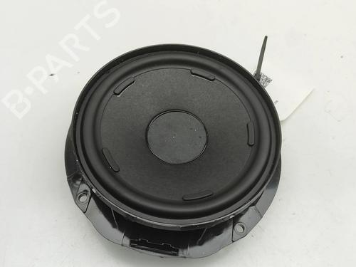 speaker-vw-id4-e21-2020-33383131 main image