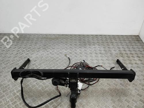 Used Tow ball/Mechanism Tow ball/Mechanism 37797387 37797387