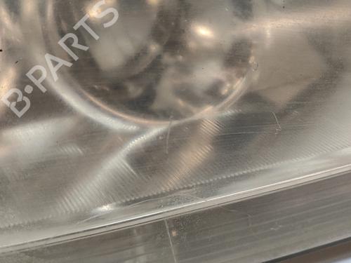 Right headlight KIA SORENTO I (JC) 2.5 CRDi 4WD | BP23247755C29 