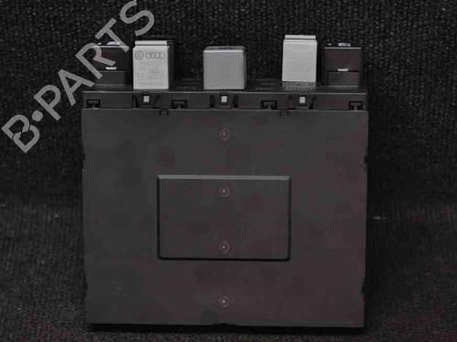 Elektronisk modul VW PASSAT B6 (3C2) 1.9 TDI (105 hp) 6720472