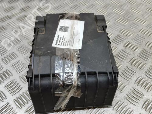 Fuse box AUDI Q3 (8UB, 8UG) 2.0 TDI quattro | BP27245058E1