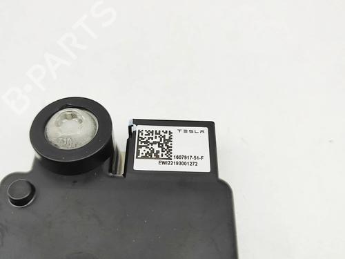 Electronic module TESLA MODEL Y (5YJY) Long Range All-wheel Drive | BP38782612M83 - Image 7