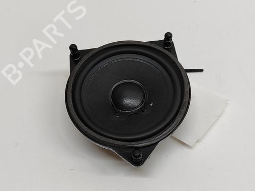 Used Speaker MERCEDES-BENZ GLC (X253) 300 (253.948) (245 hp) 28137368