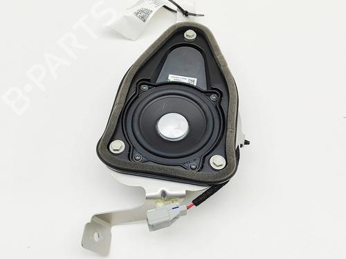 Speaker ASTON MARTIN DBX 4.0 All-wheel Drive | BP36809515E2 - Image 2