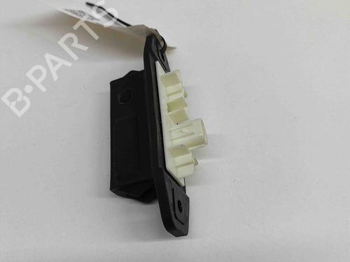 Switch TOYOTA COROLLA Estate (_E21_) 1.8 Hybrid (ZWE211) | BP28550010I30