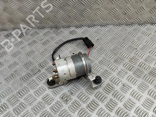 Used Vacuum pump PORSCHE 911 (996) 3.6 Carrera 4 (320 hp) 27933845
