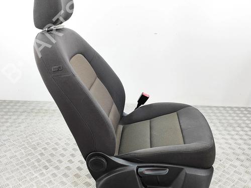 Right front seat AUDI Q3 (8UB, 8UG) 2.0 TDI quattro | BP38184490C16 - Image 5
