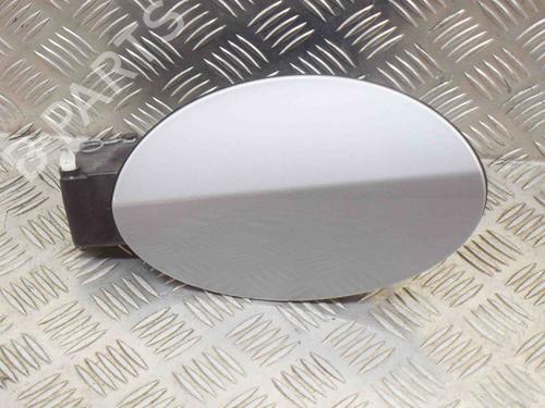 Używane Klapa wlewu paliwa MASERATI QUATTROPORTE VI 3.0 D (275 hp) 7736173