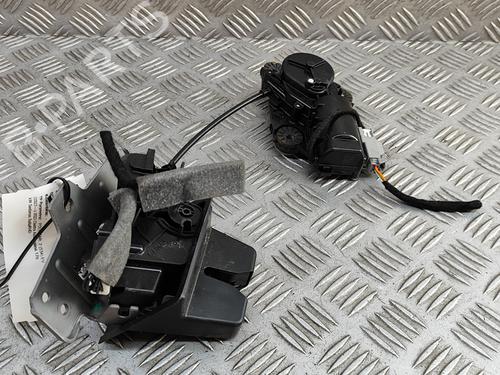 Used Tailgate lock POLESTAR POLESTAR 2 (534) EV (231 hp) 28062445