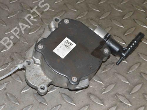 Used Vacuum pump VW PASSAT B6 (3C2) 2.0 TDI (136 hp) 30225635